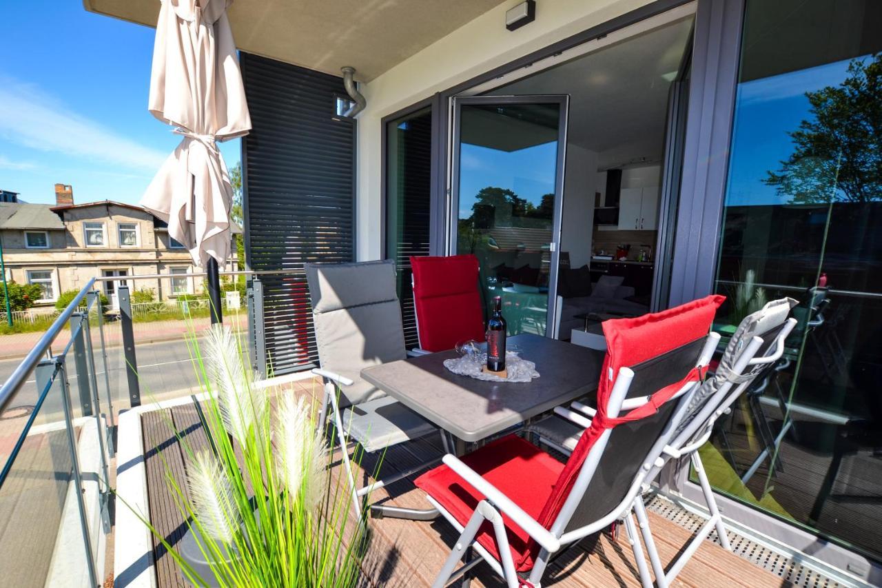 Ferienwohnung Auszeit Glowe Esterno foto