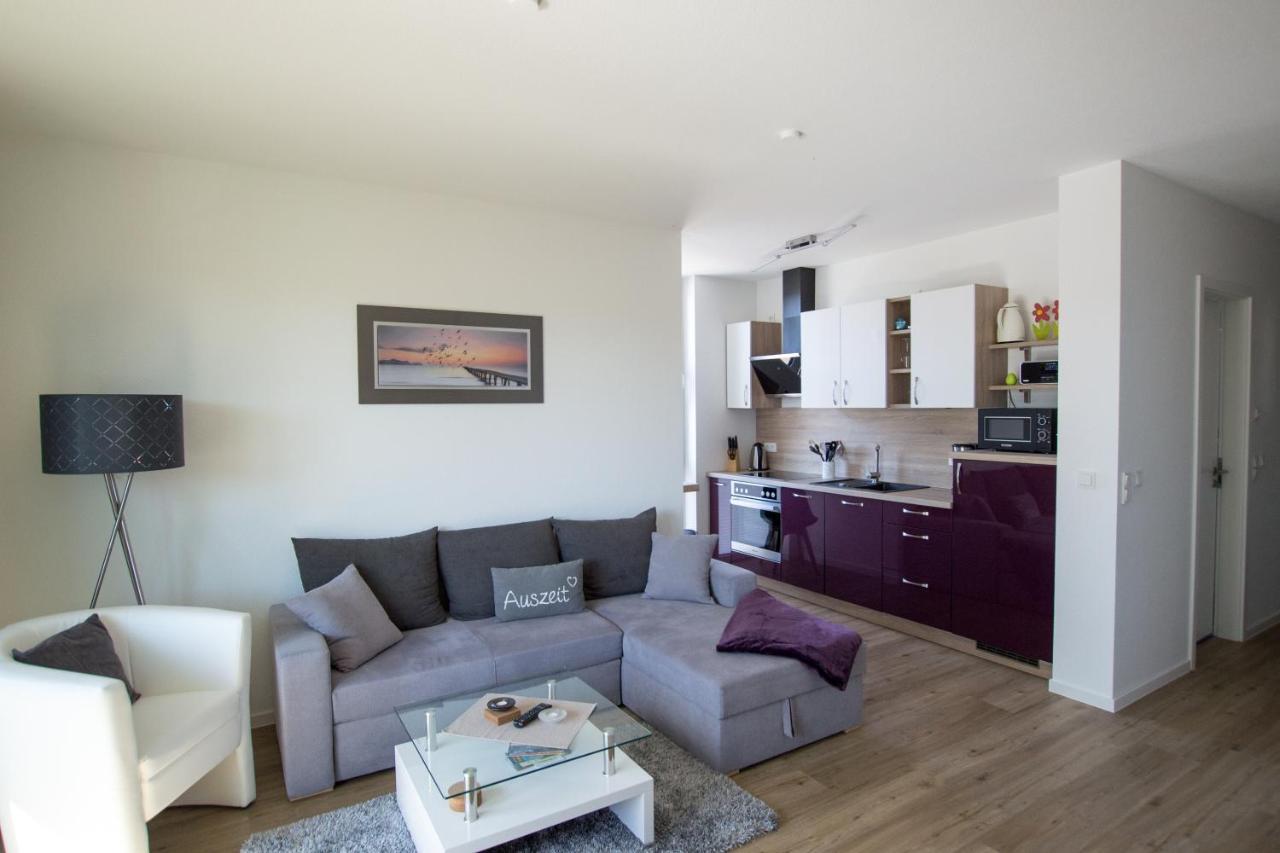 Ferienwohnung Auszeit Glowe Esterno foto